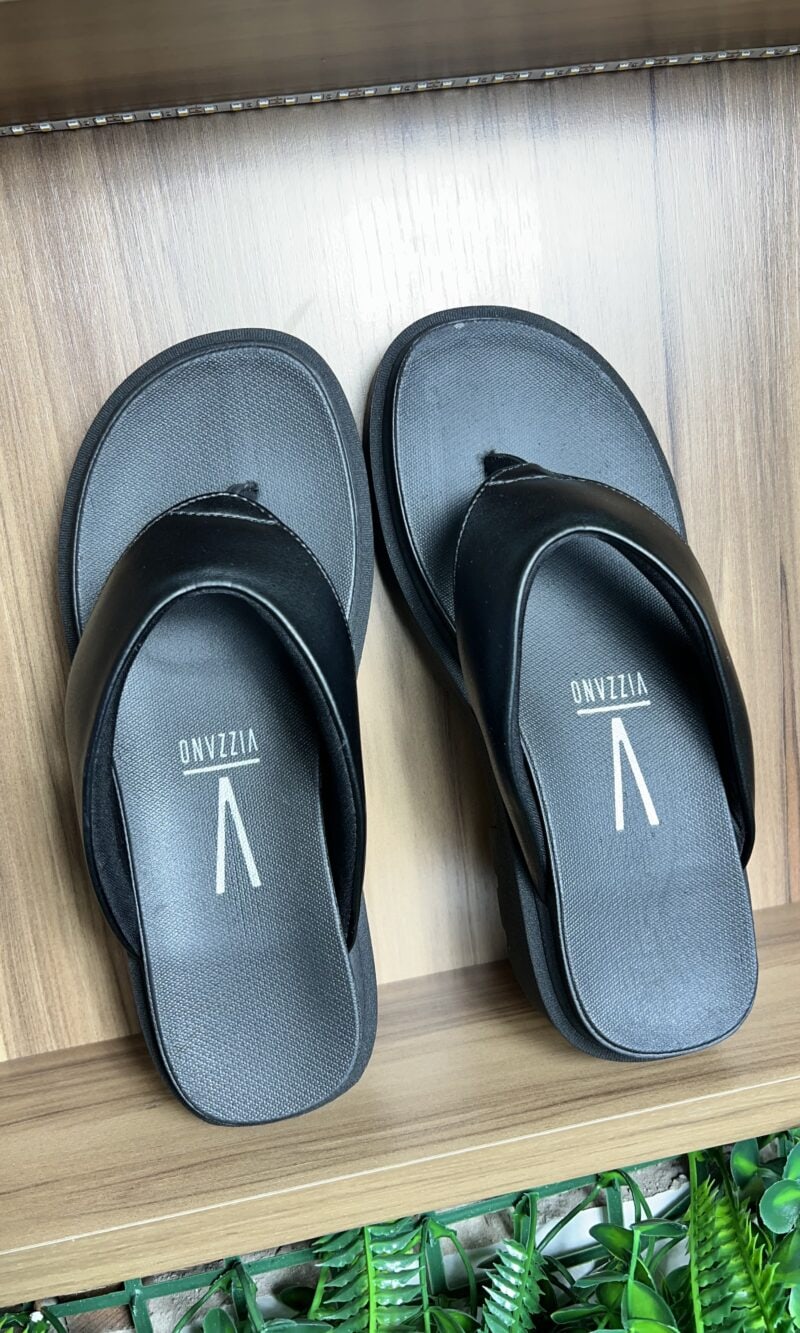 chinelo sandália preto vizzano 6499.112. chinelo sandália preto vizzano 6499.112.