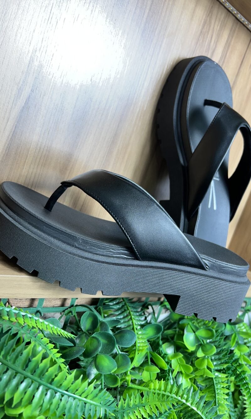 chinelo sandália preto vizzano 6499.112.