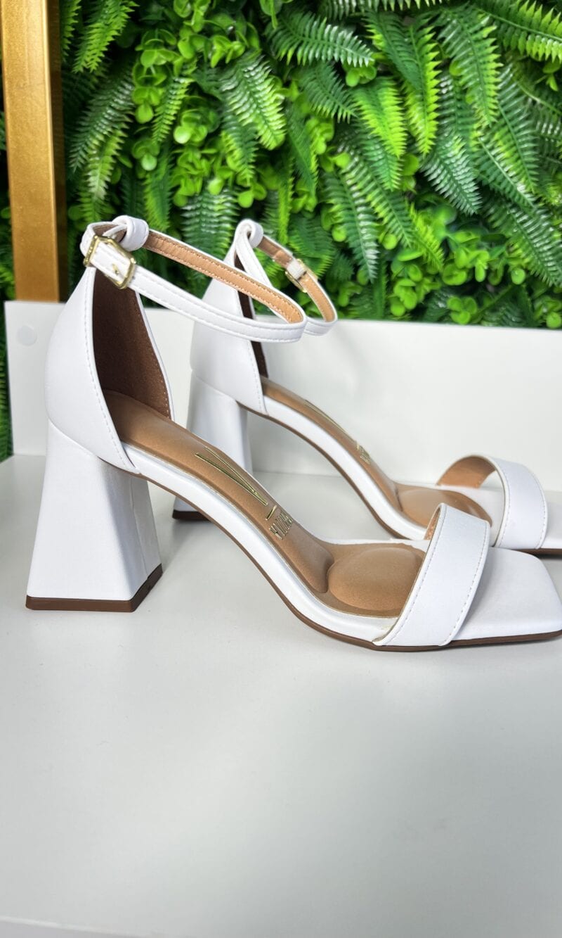 sandália pelica branco vizzano 6464.102