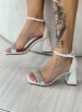sandália strass branco off vizzano 6464.134