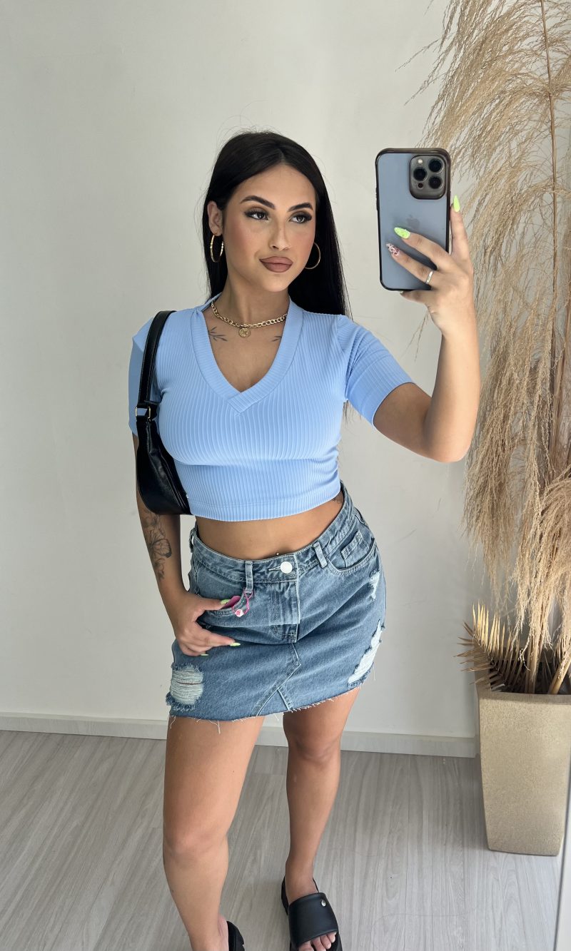 cropped canelado v donna chica azul cropped canelado v donna chica azul