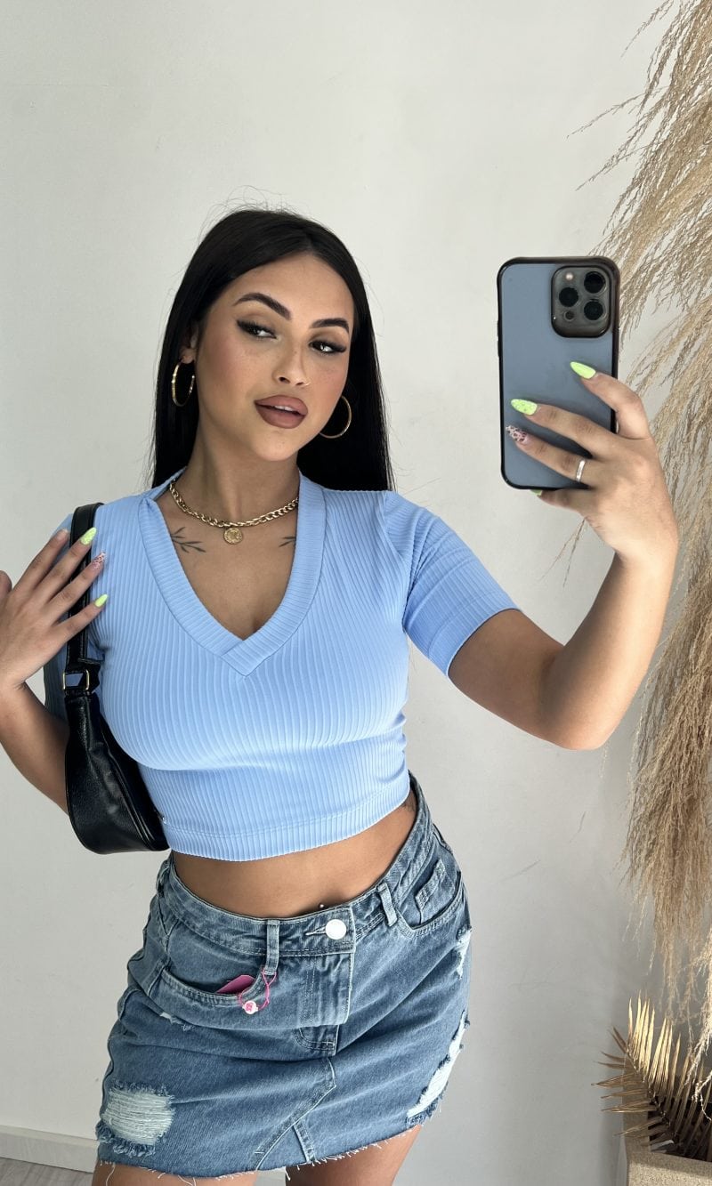 cropped canelado v donna chica azul