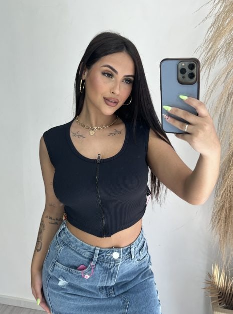 cropped chanda preto