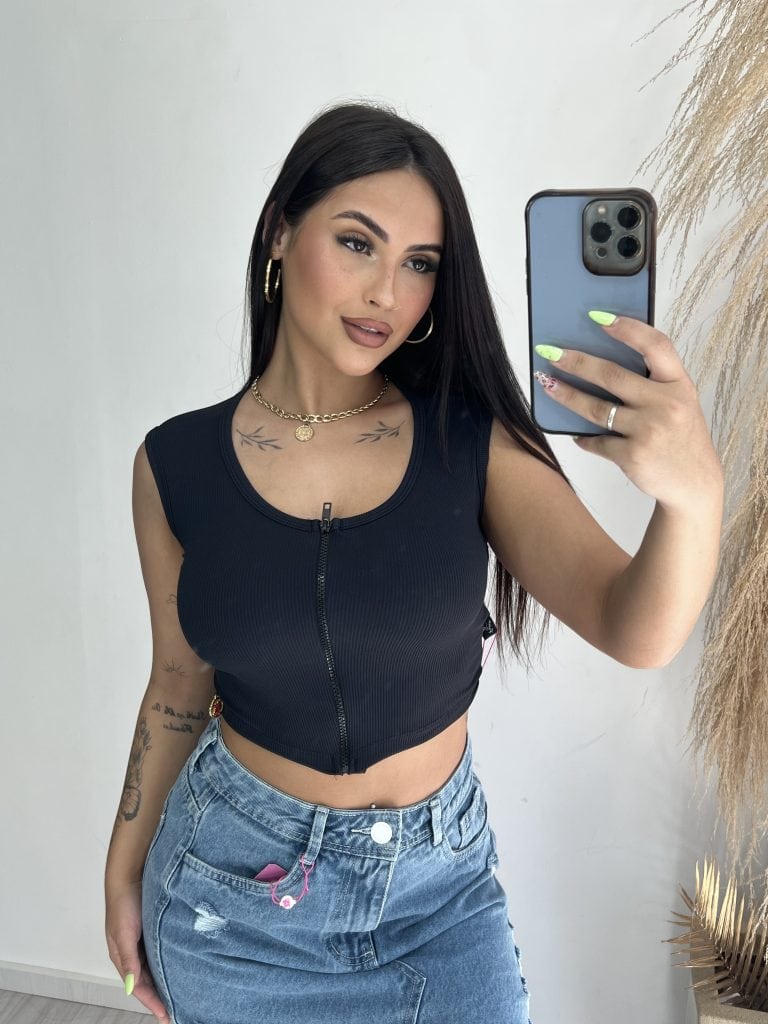 cropped chanda preto