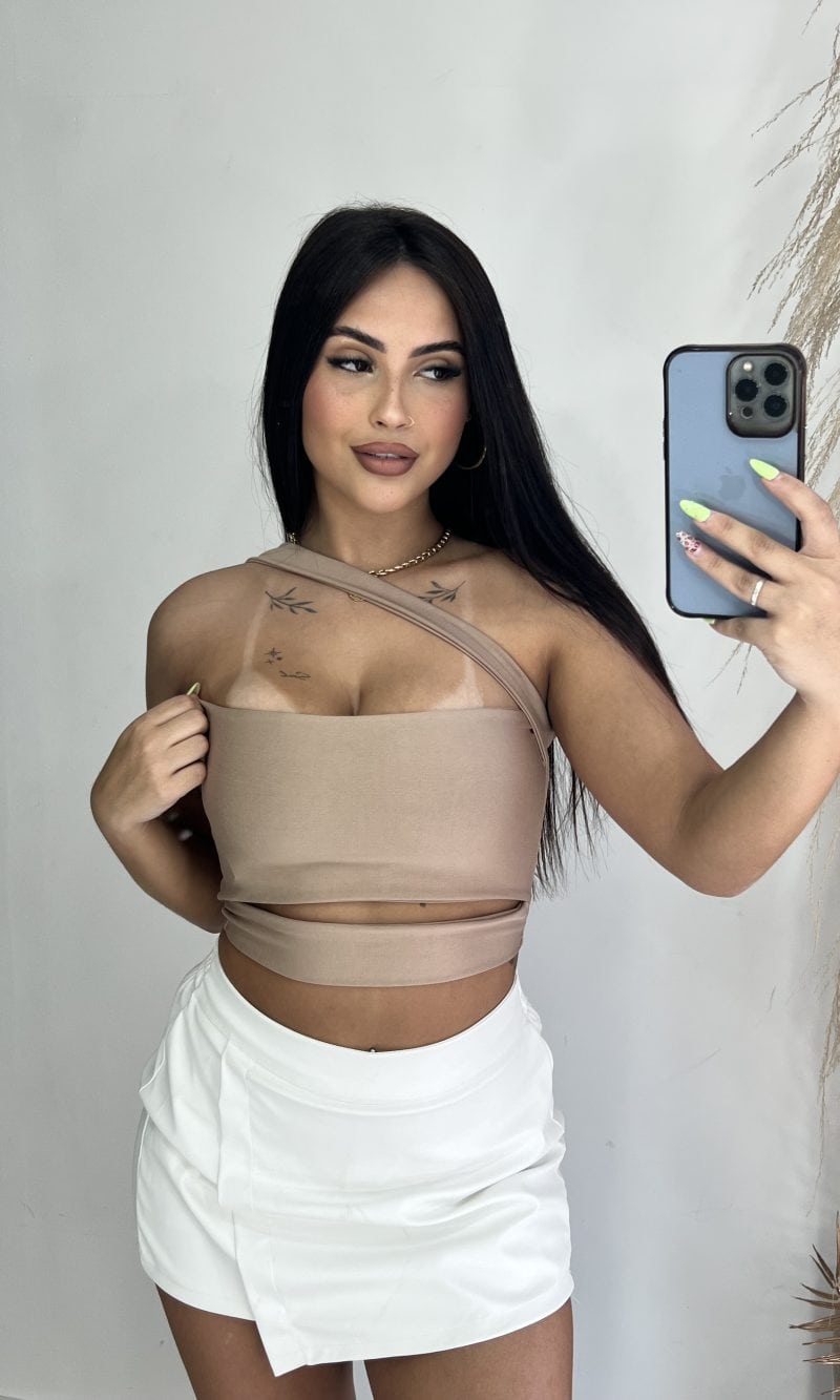 cropped gringa bege