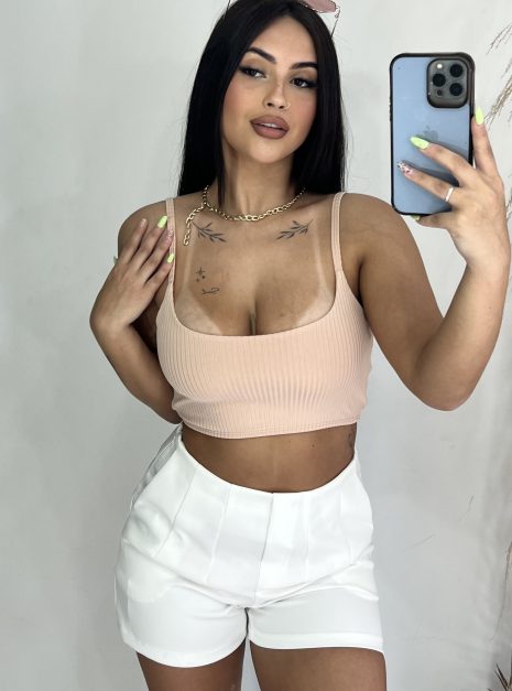 top gigi bege