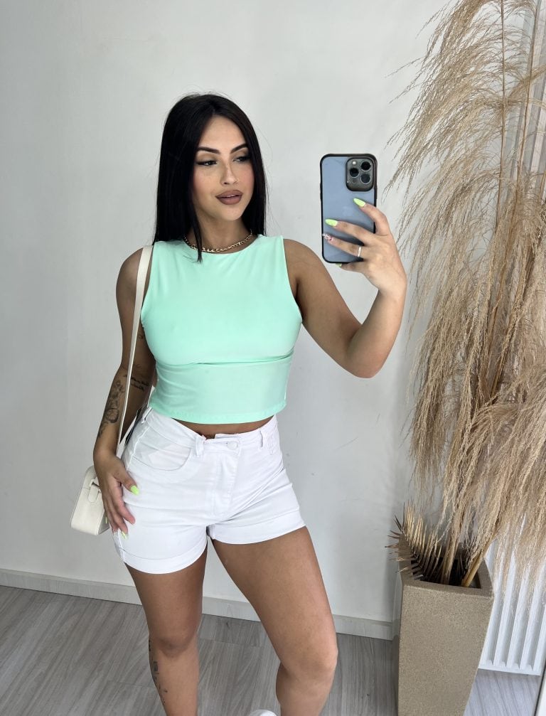 cropped kamile verde