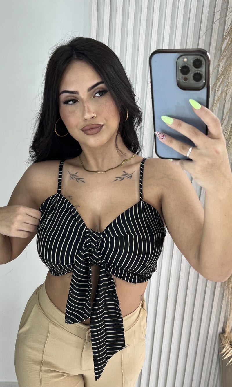 cropped gio listrado preto