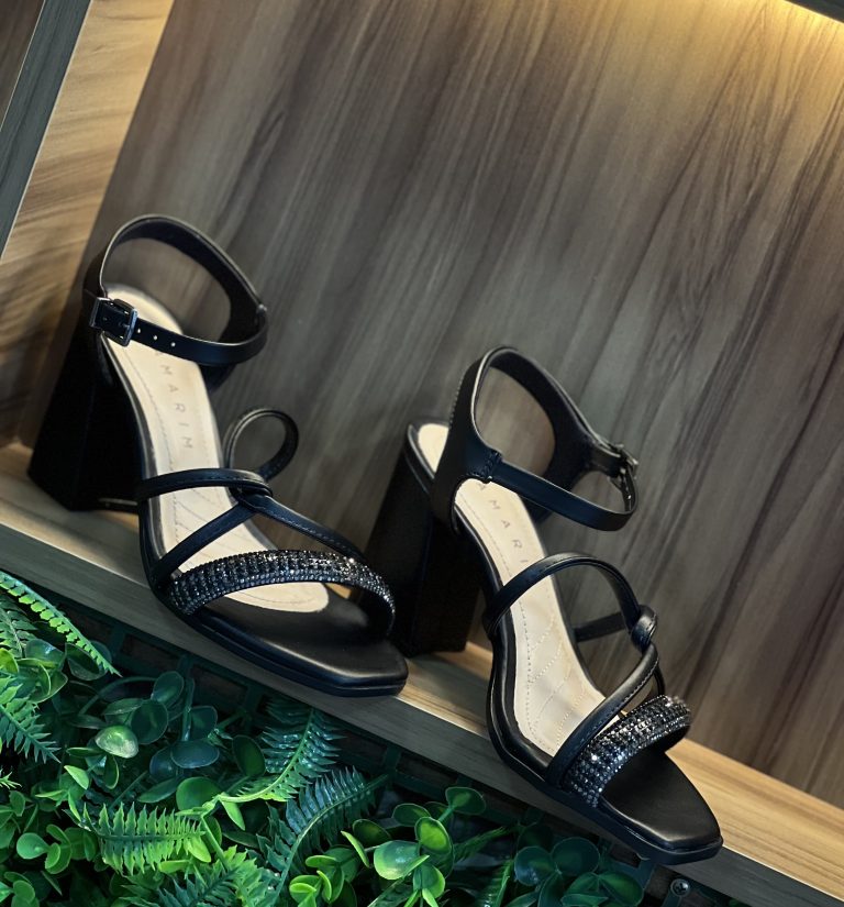 sandália strass preto ramarim 24 41203