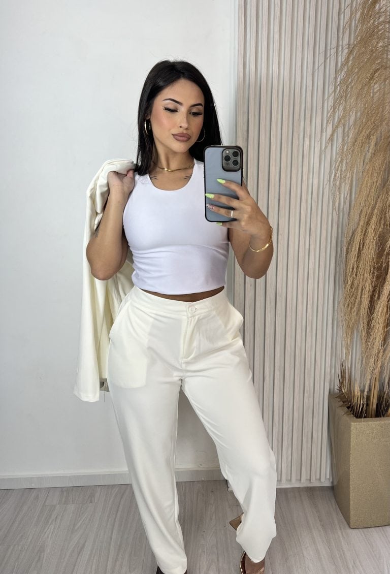 calça regina off white