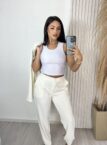 calça regina off white