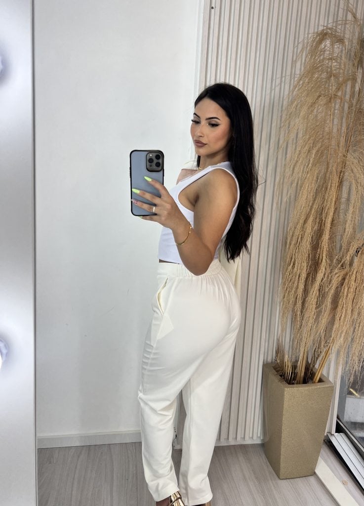 calça regina off white calça regina off white