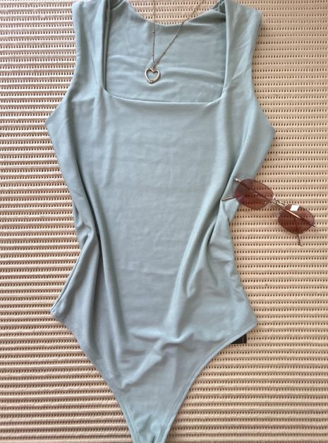 body mara verde menta