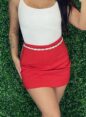 saia com short neca vermelho