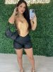 cropped liz dourado