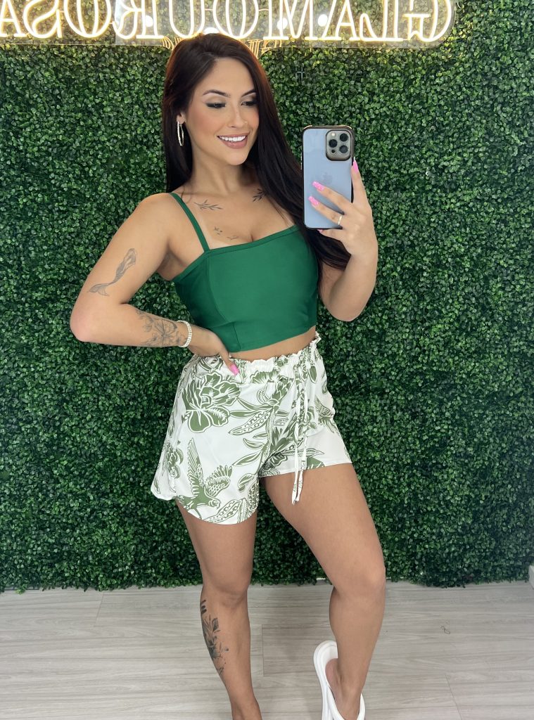 short luna estampado verde