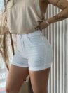 short jeans branco glamouroso