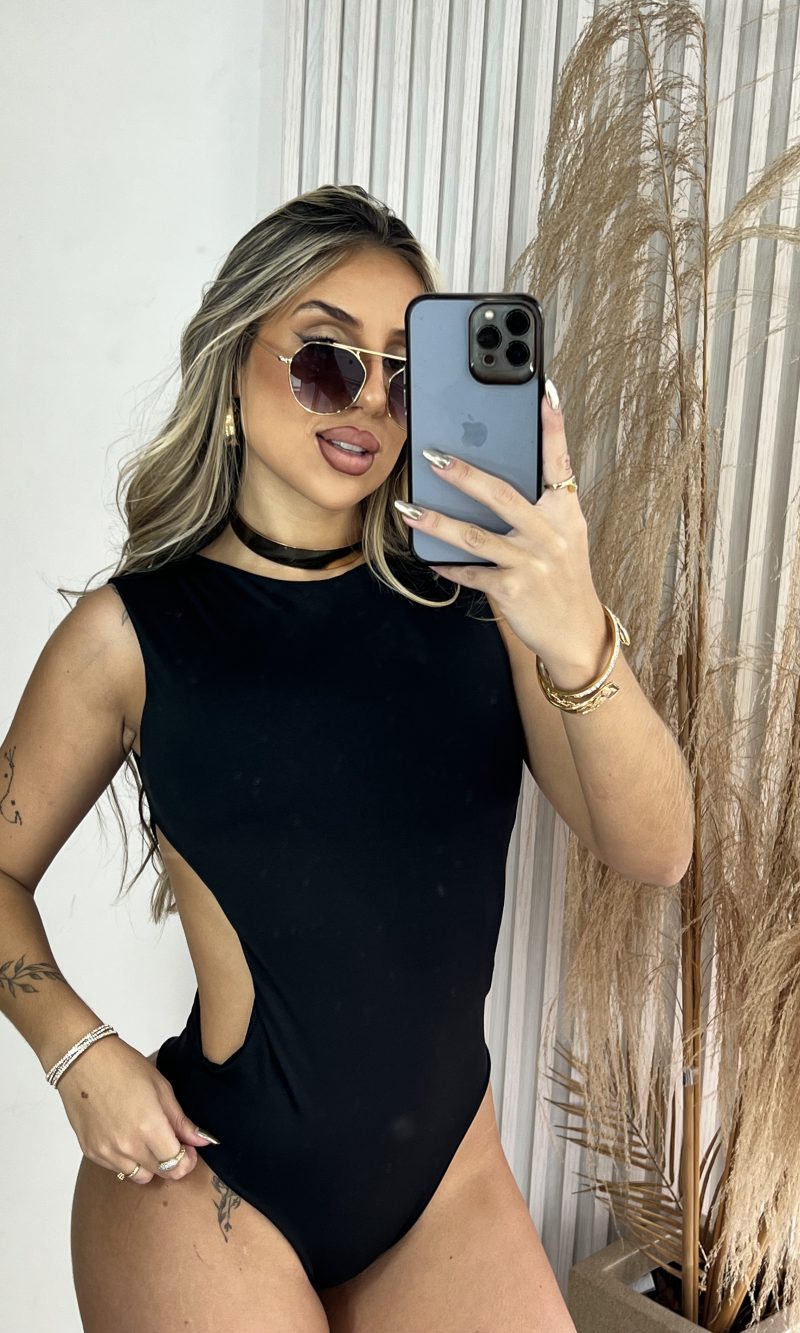 body aysha preto