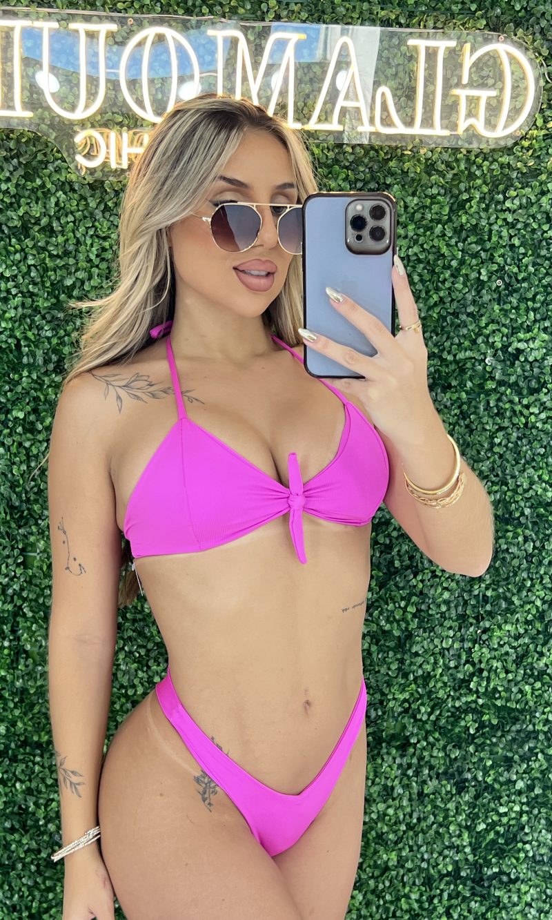biquini nanda rosa