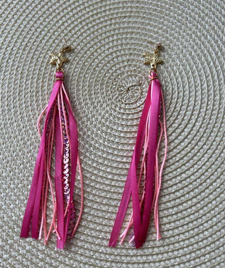 brinco alongado carnaval rosa pink
