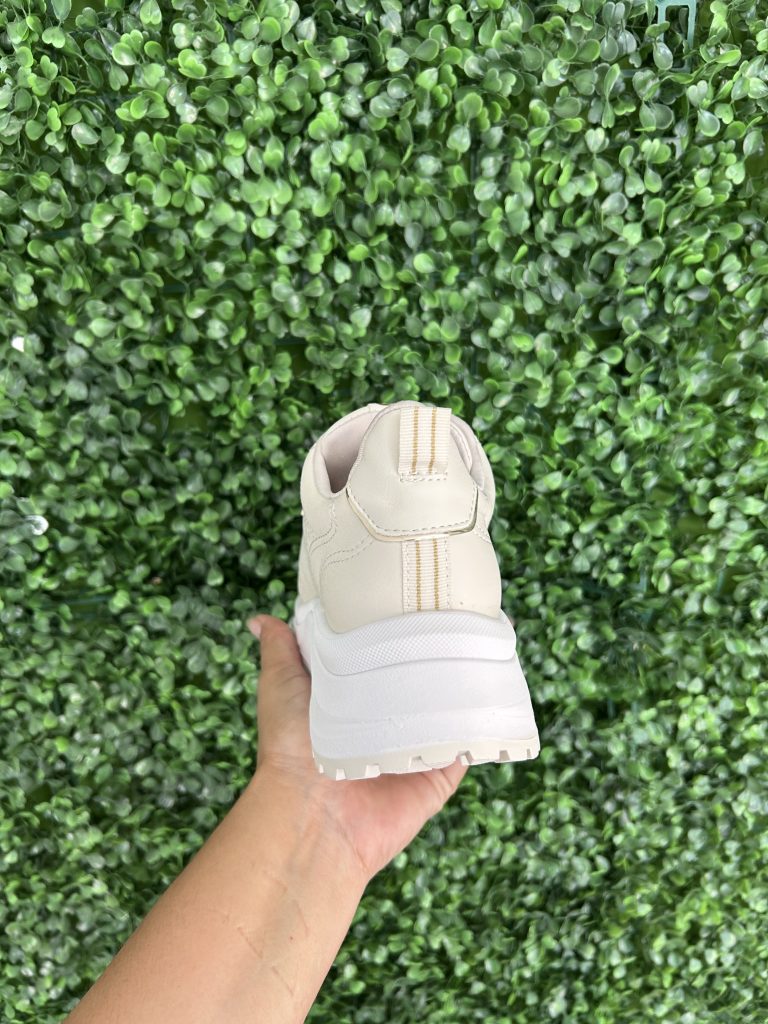 tênis casual jogging marfim via marte 136 002 15 tênis casual jogging marfim via marte 136 002 15