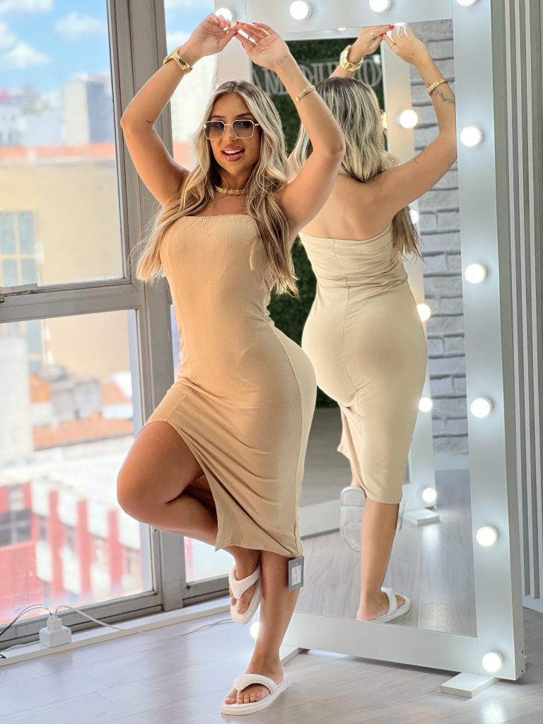 vestido midi heshy bege vestido midi heshy bege