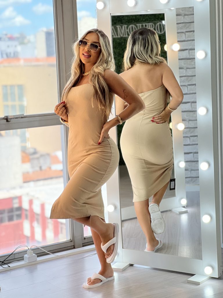 vestido midi heshy bege vestido midi heshy bege