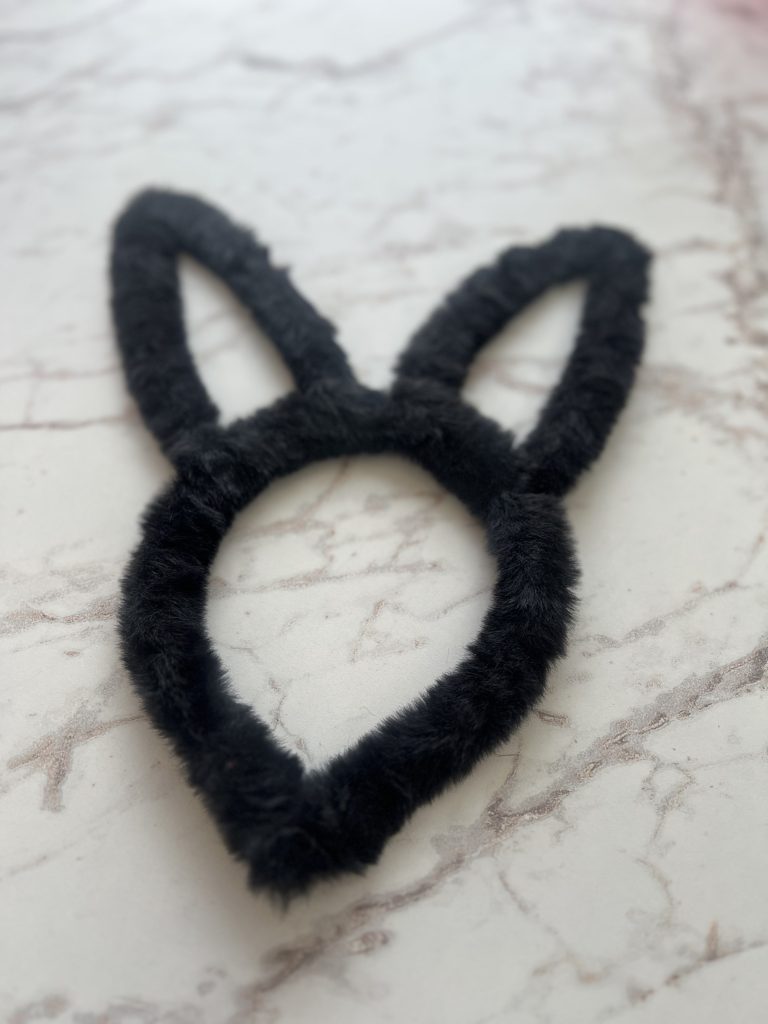 tiara coelhinha preto