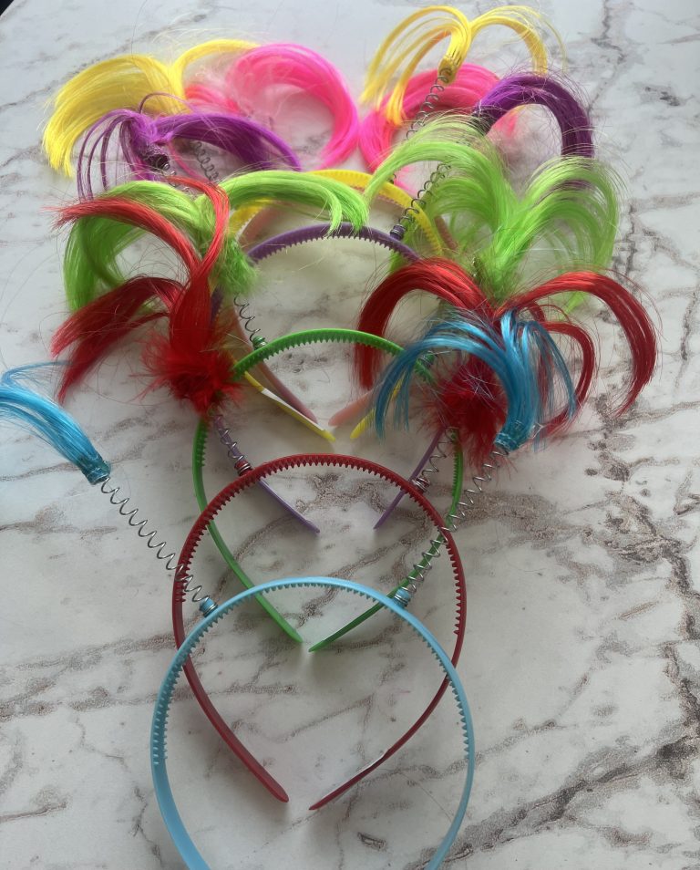 tiara xuxinha pluma