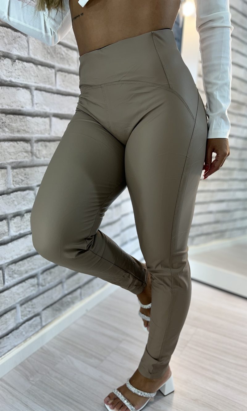 calça courino janice bege