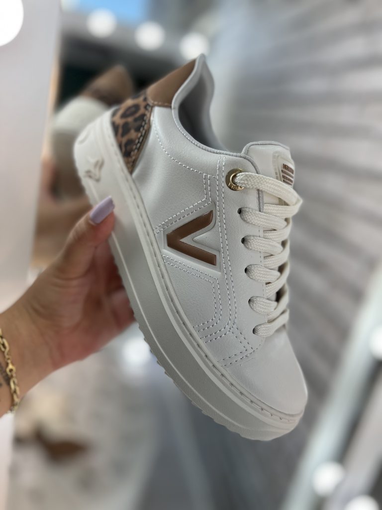 tênis casual begeonça via marte 055 028 03 tênis casual begeonça via marte 055 028 03