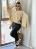 blusa capa com top bege