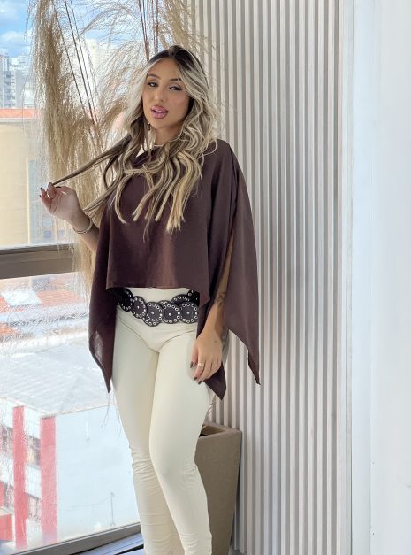 blusa capa com top marrom