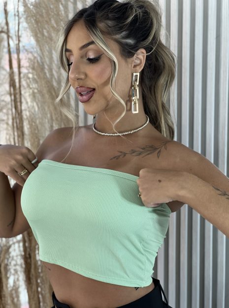 top faixa karol verde