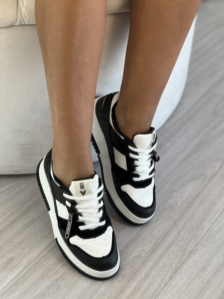 tênis casual preto/preto branco/preto via marte 219 003 01 tênis casual preto/preto branco/preto via marte 219 003 01