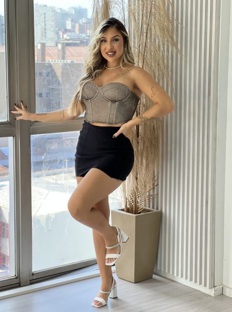 saia com short betina marrom