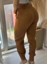 calça alfaiataria marta caramelo