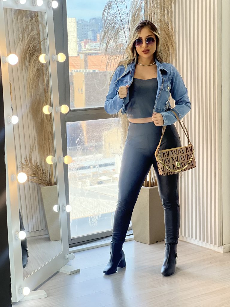 jaquetinha jeans itajaí