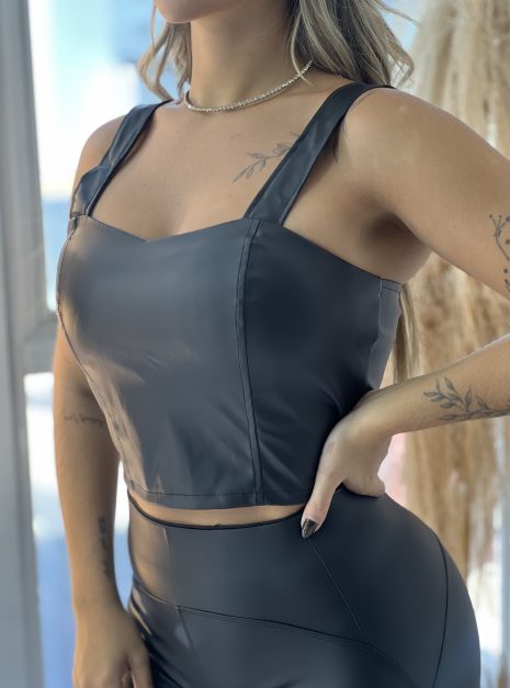 cropped courino katia preto