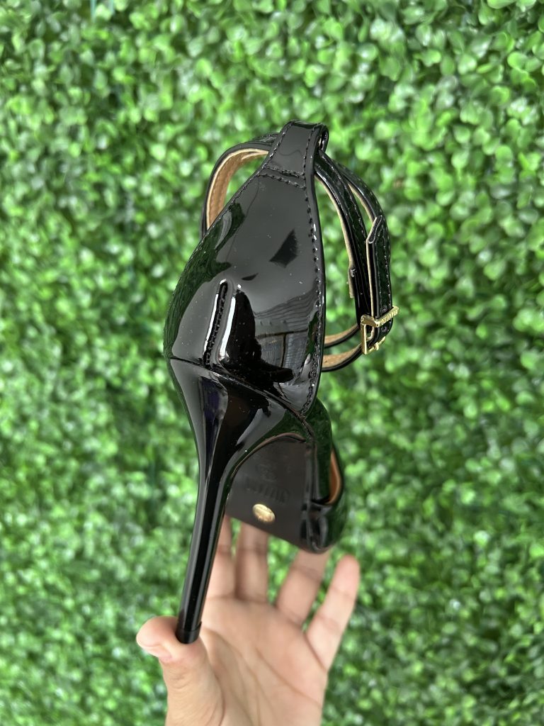 sapato scarpin preto vizzano 1421.102 sapato scarpin preto vizzano 1421.102