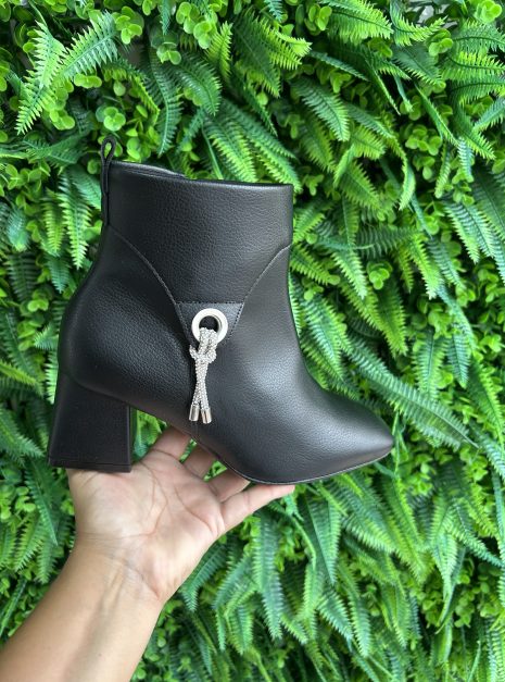 bota cano curto salto bloco preto vizzano 3098.106