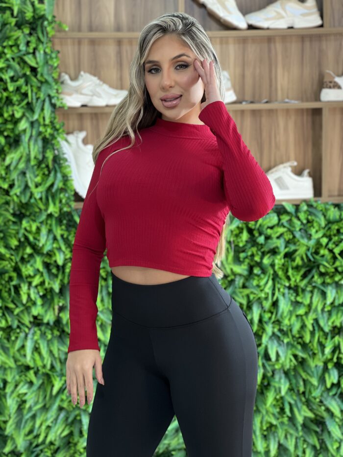 cropped manga longa tuane vermelho cropped manga longa tuane vermelho