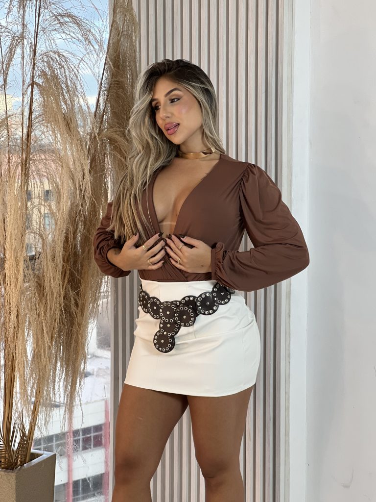 body manga longa lavinia marrom body manga longa lavinia marrom