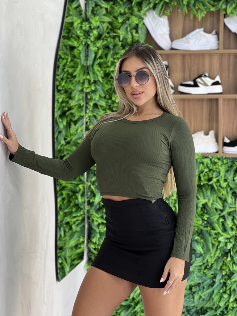 cropped manga longa paty verde cropped manga longa paty verde