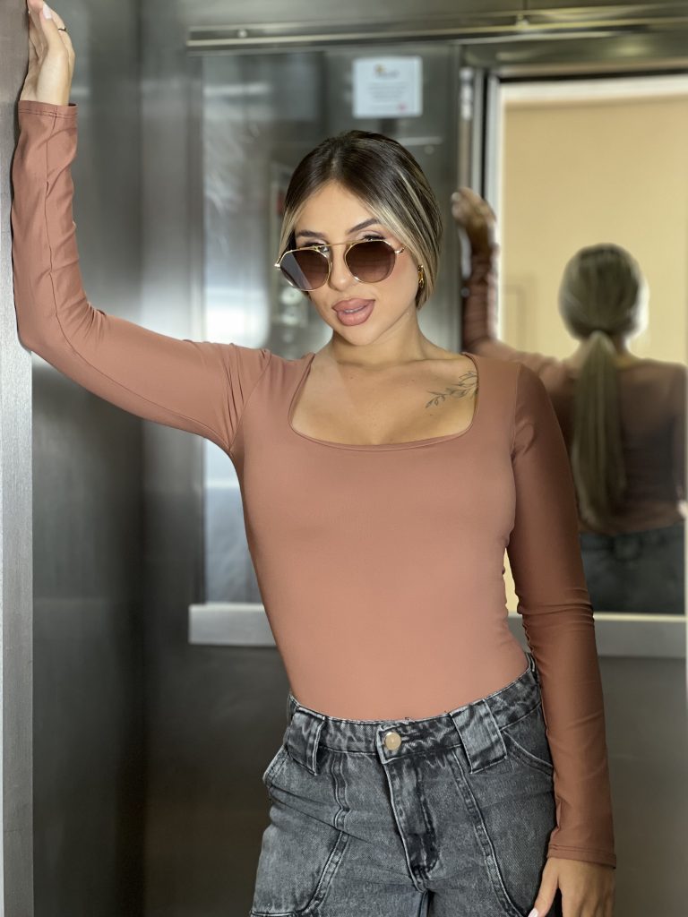 body manga longa sabrina marrom body manga longa sabrina marrom