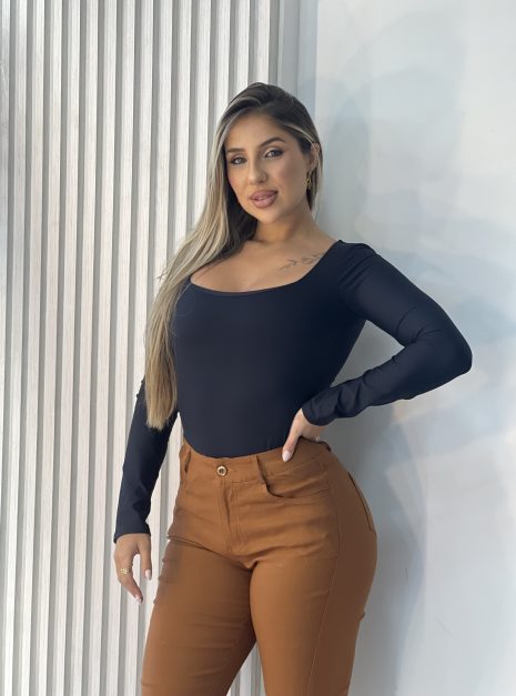 body manga longa sabrina preto
