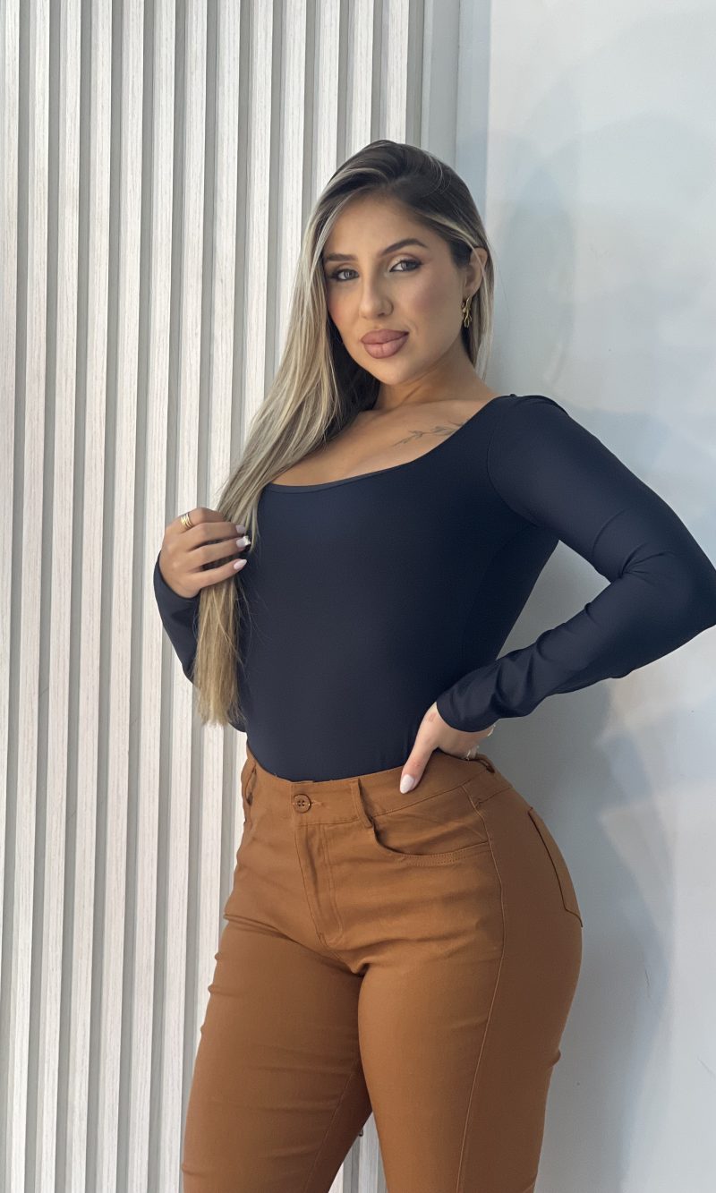 body manga longa sabrina preto body manga longa sabrina preto