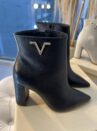 bota cano curto salto bloco preto via marte 063 012 01