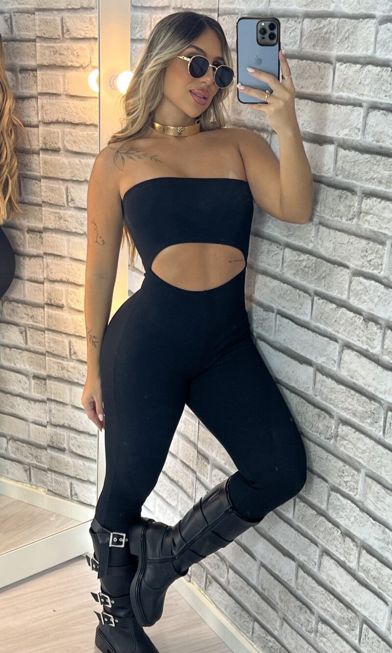 macacão olívia preto