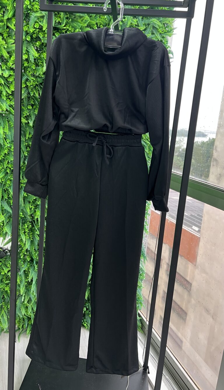 conjunto manga longa thaise cinza
